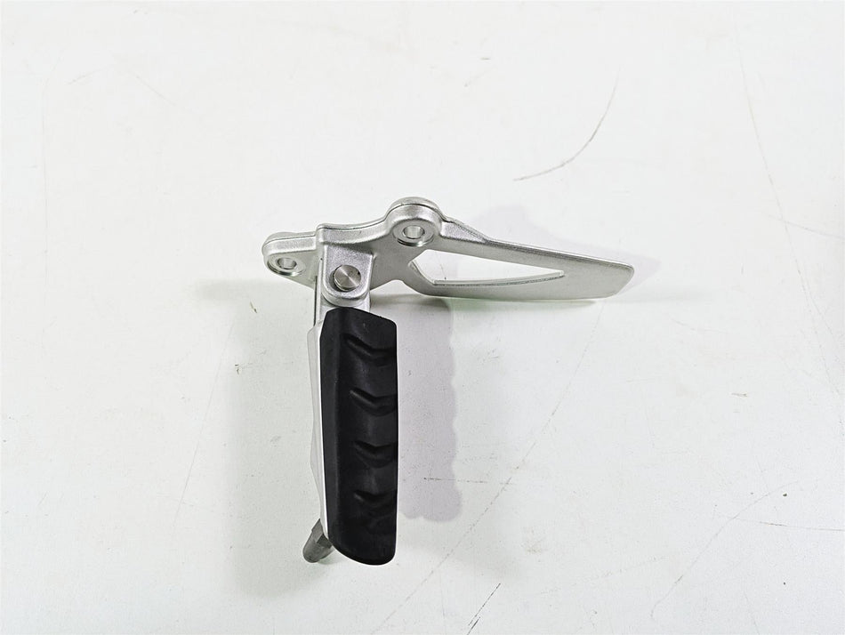 2014 BMW R nine T R9T K21 Left Front Rider Footpeg Foot Peg Rest 7728899 46717671077 {{ shop.shopifyCountryName }} - Mototech271