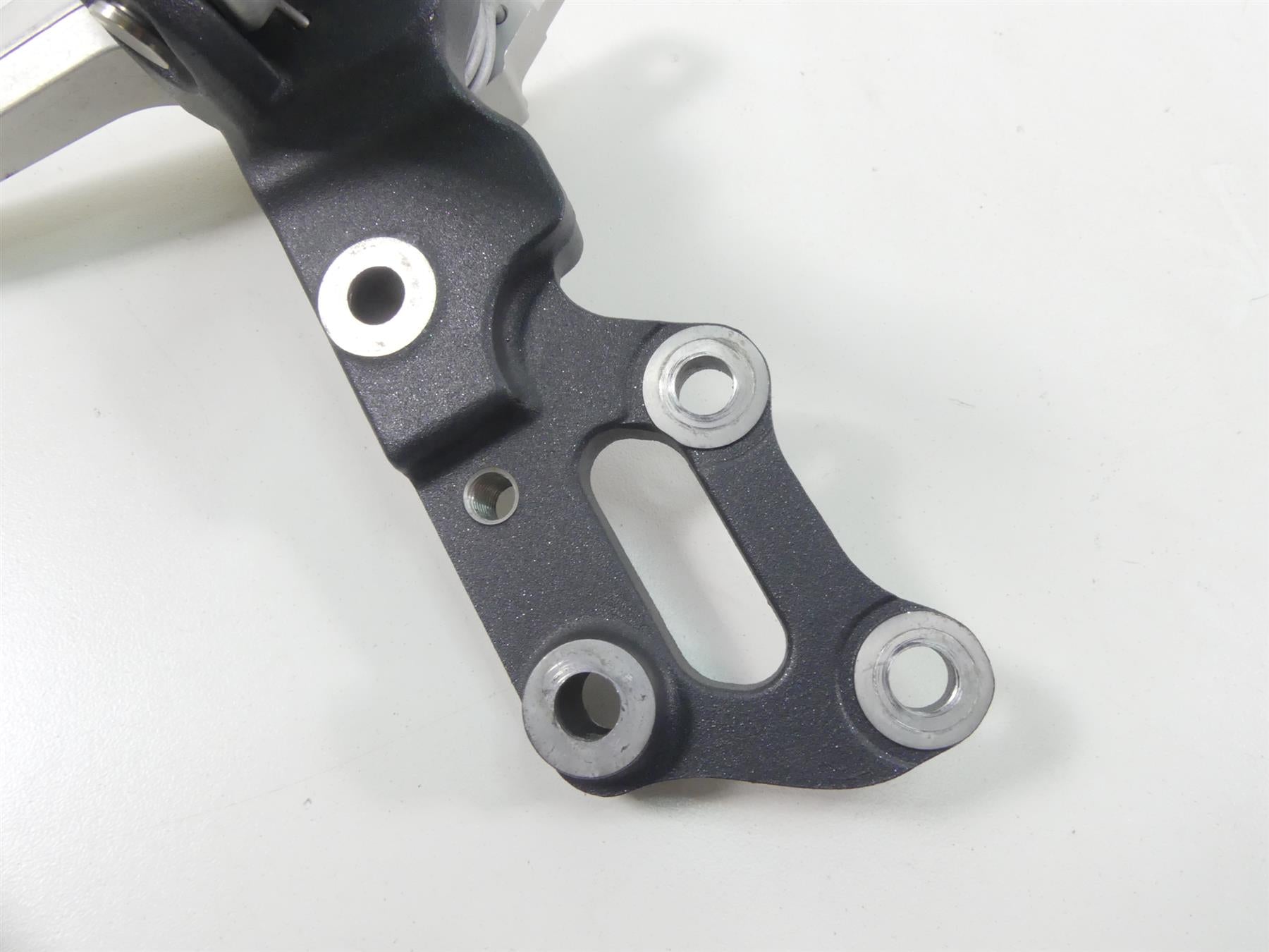 2015 Triumph 1050 Speed Triple R Front Right Footpeg & Brake Pedal T2081752 {{ shop.shopifyCountryName }} - Mototech271