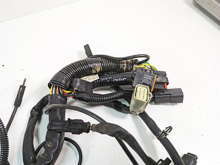 2008 Harley FLHTCU Electra Glide Main Wiring Harness Loom Abs - No Cuts 70121-08 {{ shop.shopifyCountryName }} - Mototech271