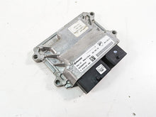 Load image into Gallery viewer, 2020 Ducati Hypermotard 950 SP Cdi Ecu Ecm Engine Control Module 28642331A
