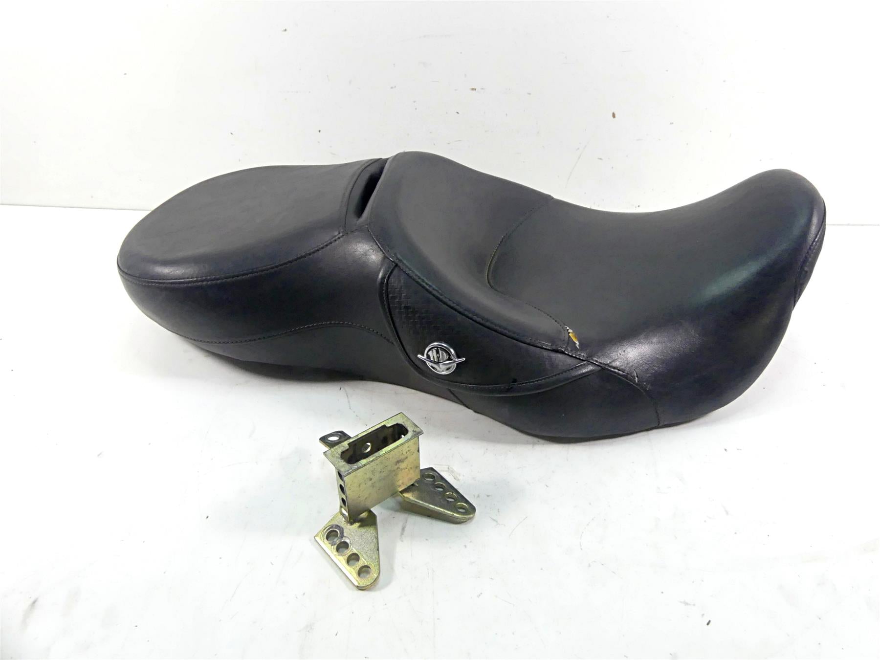 2007 Harley Touring FLHRC Road King Front Dual Driver Seat Saddle 52934-98A | Mototech271