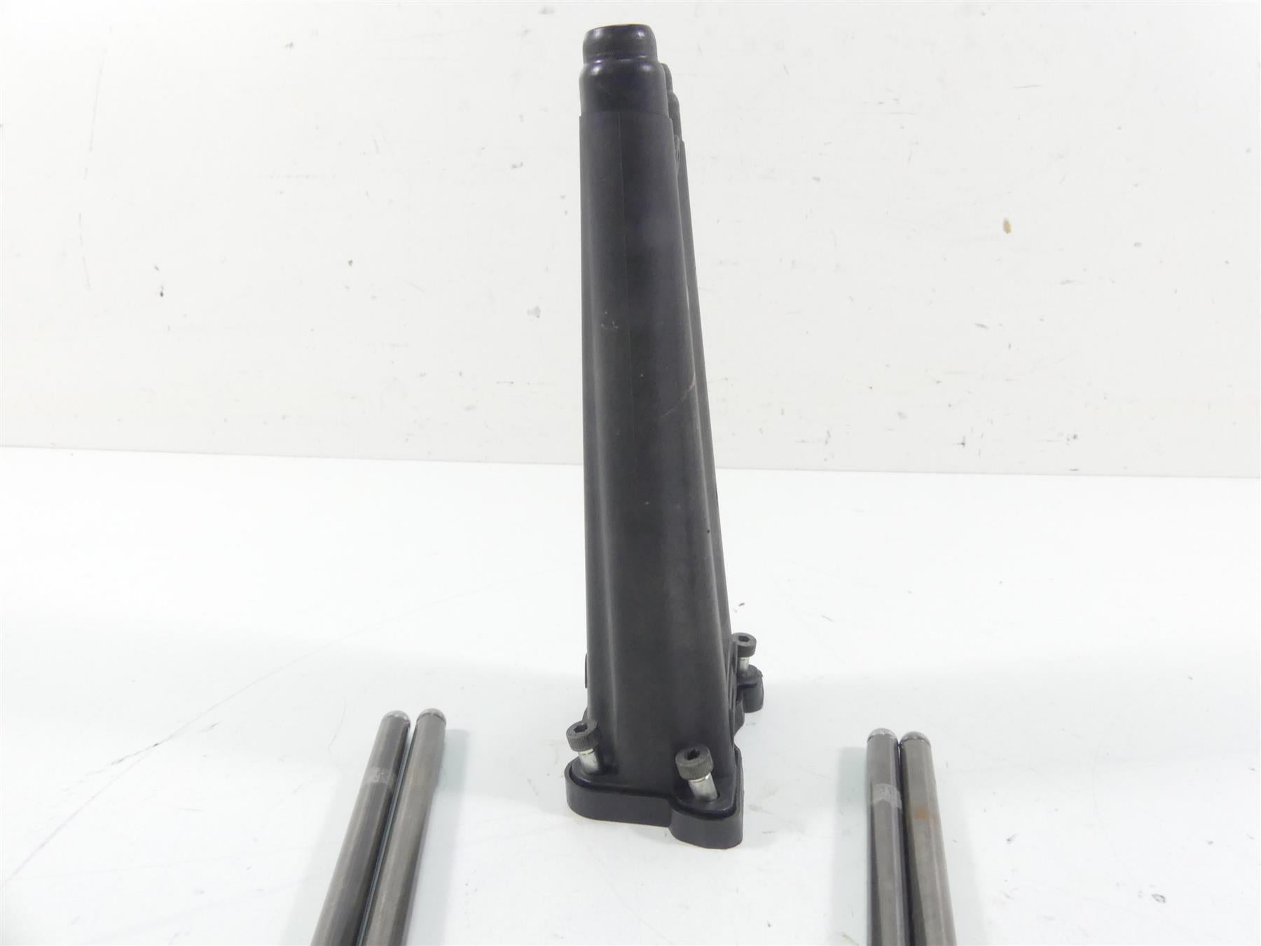 2007 Buell XB12 SS Lightning Front Head Push Rods Pushrods & Cover 17986-00Y {{ shop.shopifyCountryName }} - Mototech271