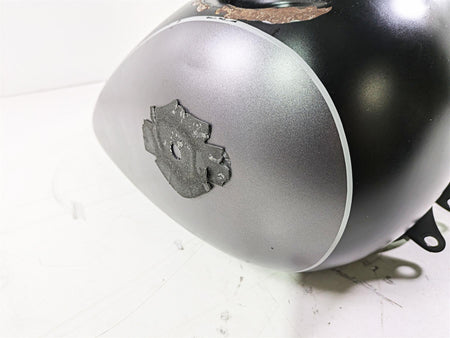 2017 Harley FLS Softail Slim Two Tone Fuel Tank - Dented - Read 61625-11 {{ shop.shopifyCountryName }} - Mototech271