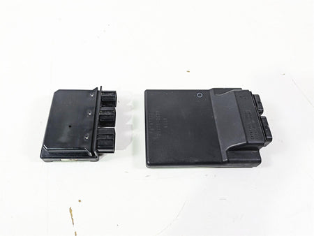 2005 Kawasaki ZX1000 ZX10R Ninja Cdi Ecu Ecm & Black Relay Box Set 21175-0029 {{ shop.shopifyCountryName }} - Mototech271