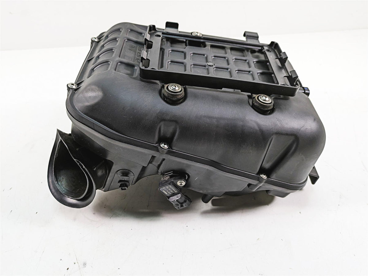 2020 Aprilia Tuono V4 Factory Air Filter Box Cleaner Velocity Stacks Set 858931 {{ shop.shopifyCountryName }} - Mototech271