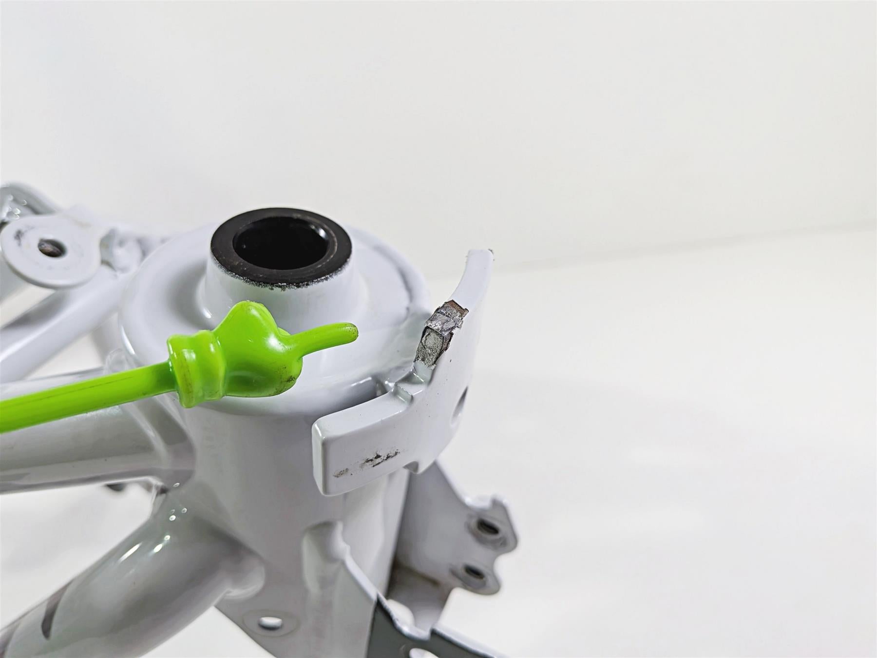 2019 BMW R1250GS K50 Bent White Main Frame Chassis With Texas Salvage Title 46519444973 {{ shop.shopifyCountryName }} - Mototech271