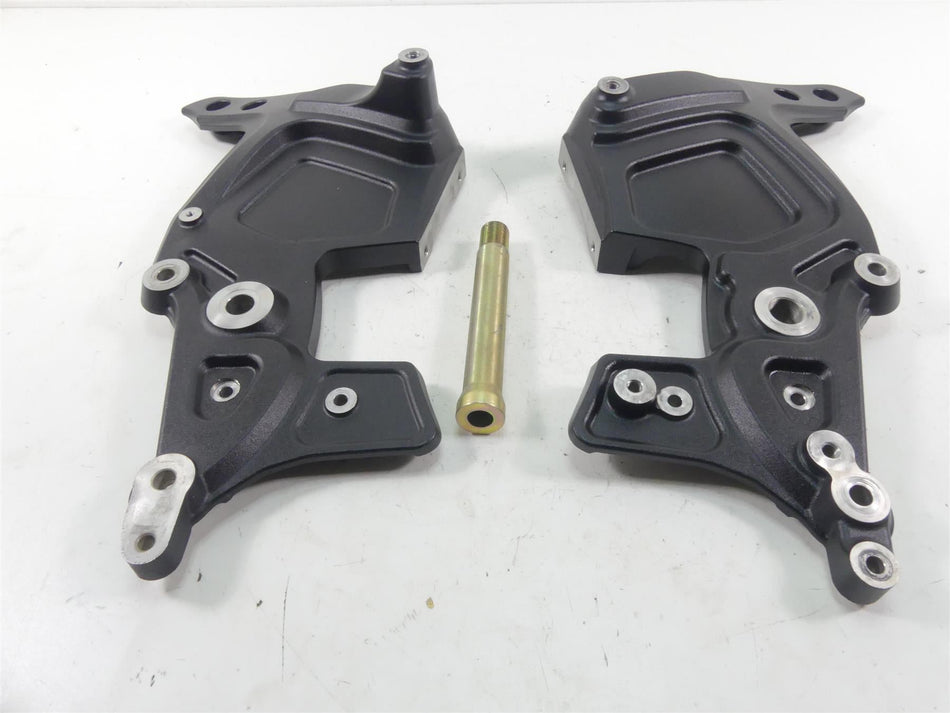 2016 Indian Scout Sixty Mid Frame Chassis Side Wall Mount Set 5139625 5139624 {{ shop.shopifyCountryName }} - Mototech271