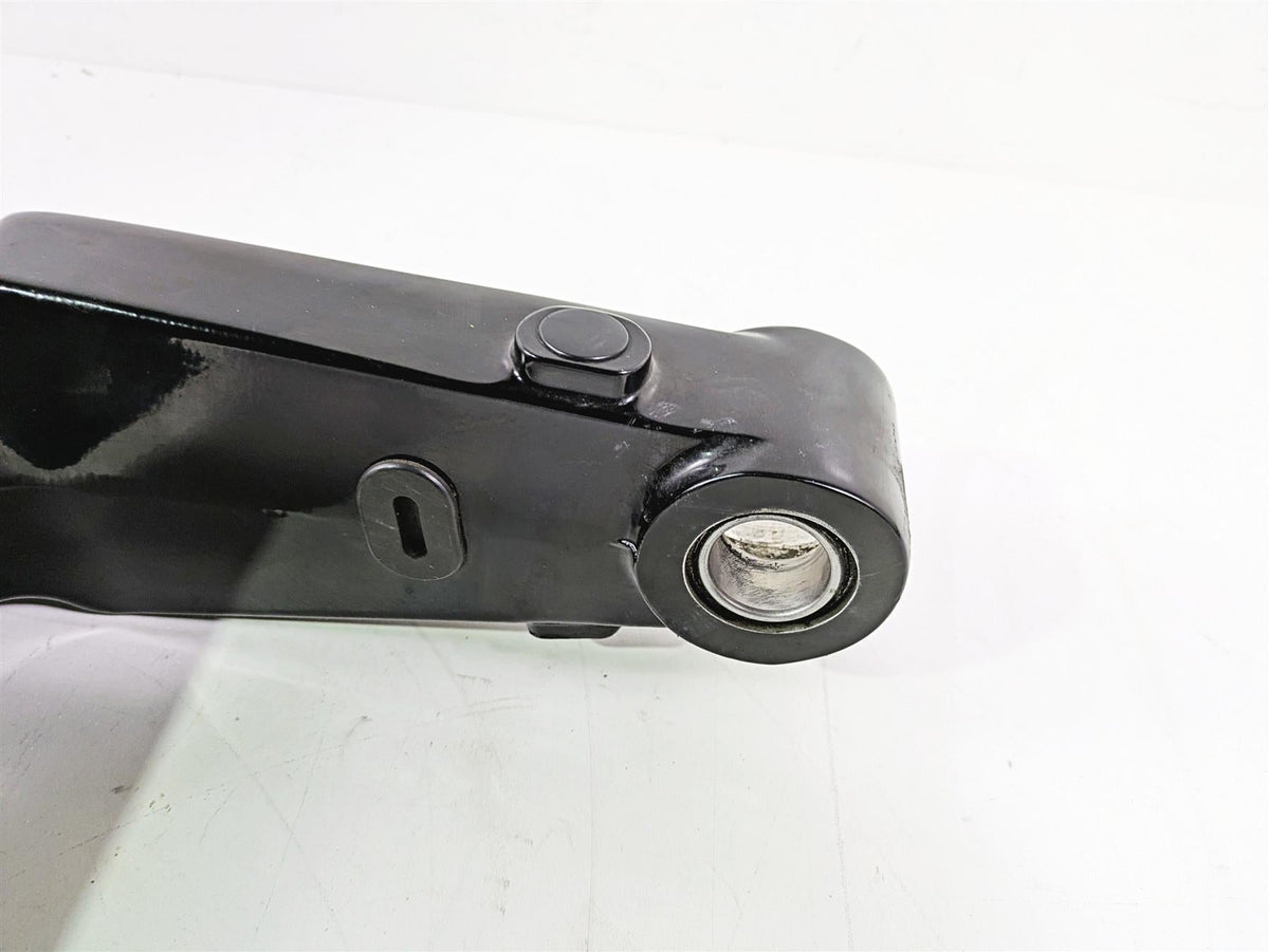 2010 Harley VRSCF Muscle Rod Black Swingarm Swing Arm & Guards 48606-07A {{ shop.shopifyCountryName }} - Mototech271