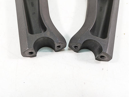 2016 Suzuki M109R VZR1800 Handlebar Holder Riser Set 56224-48G30 56225-48G30 {{ shop.shopifyCountryName }} - Mototech271