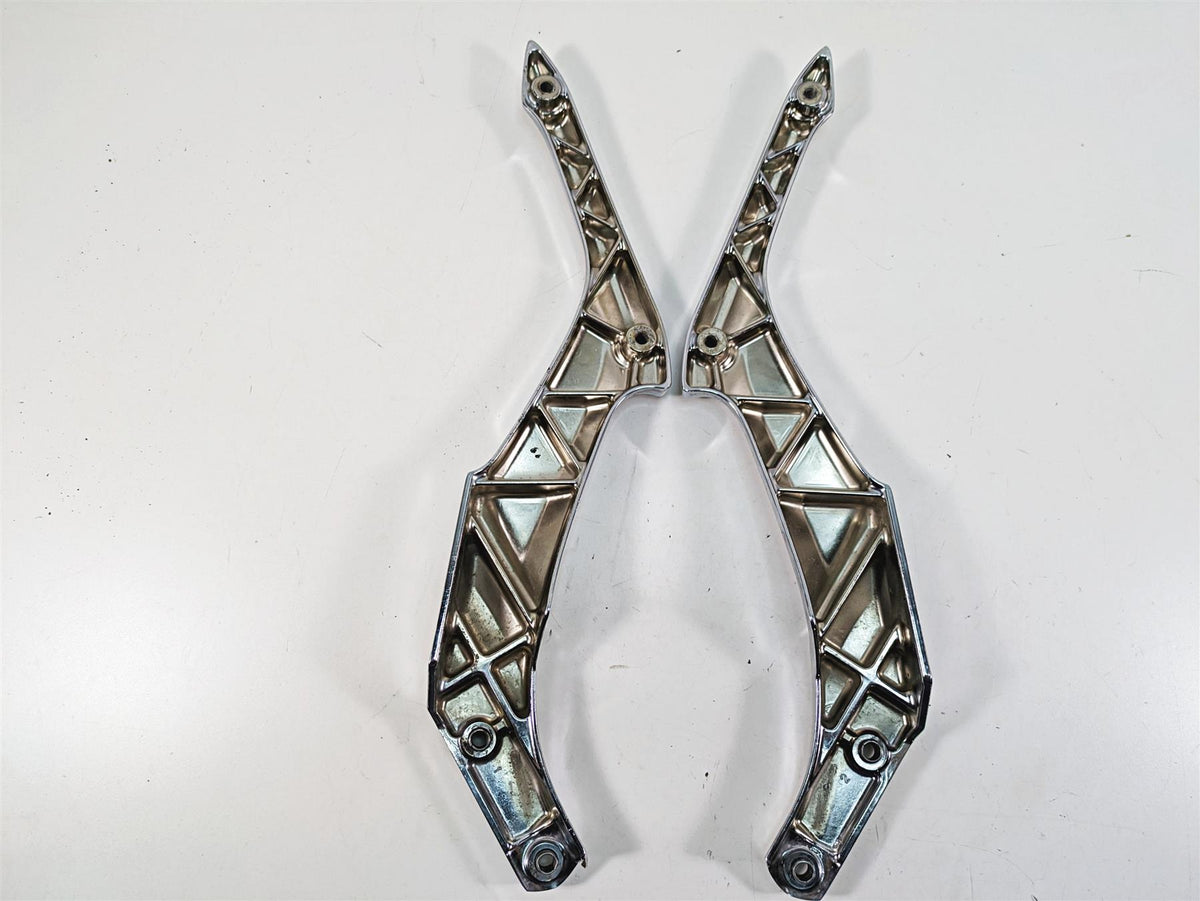 2009 Yamaha XV1900 Raider Rear Chrome Fender Support Braces L 5C7-21613-00-00 {{ shop.shopifyCountryName }} - Mototech271