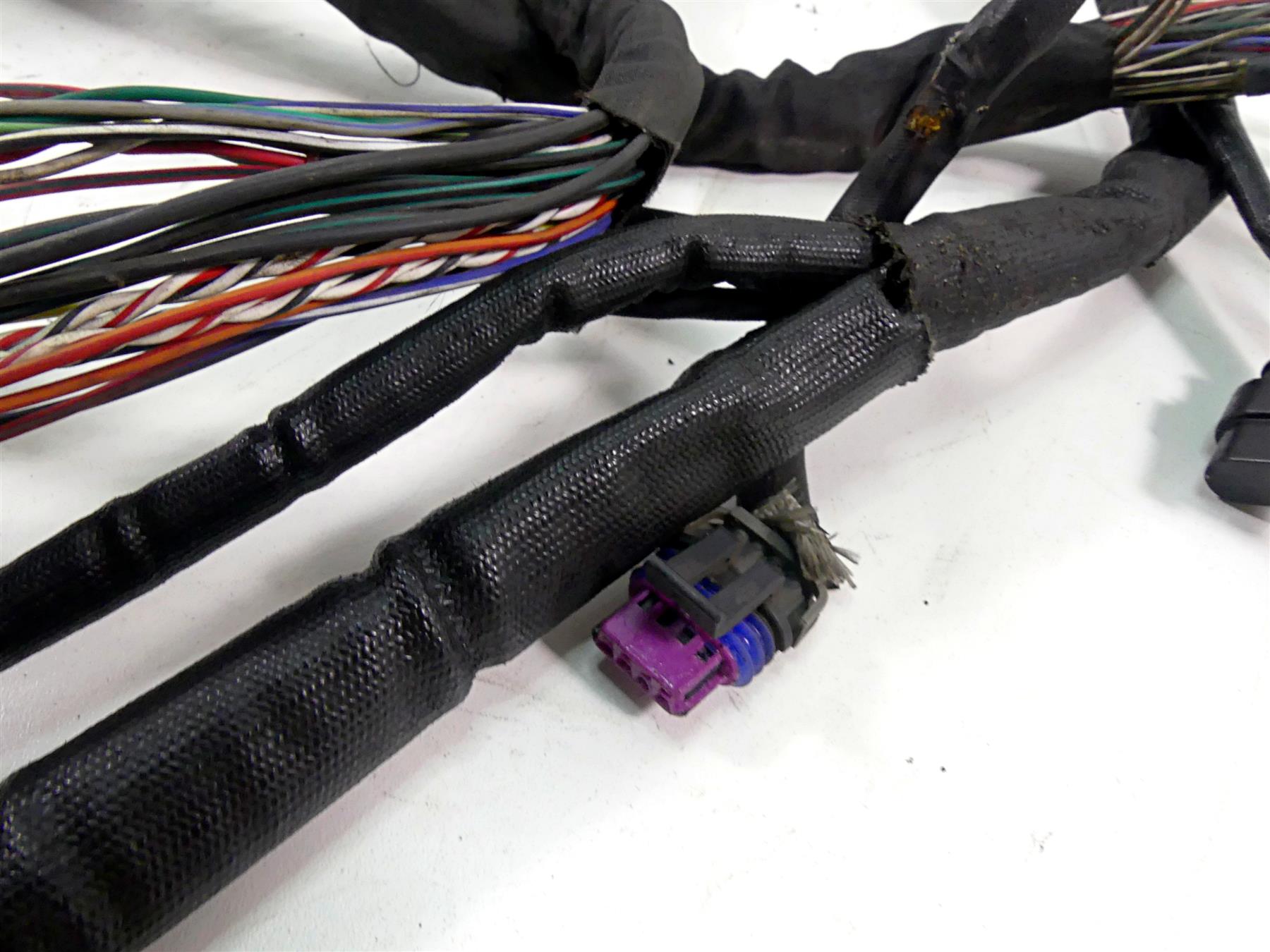 2011 Harley Softail FXS Blackline Wiring Harness Loom No Abs -For Parts 71046-11 {{ shop.shopifyCountryName }} - Mototech271