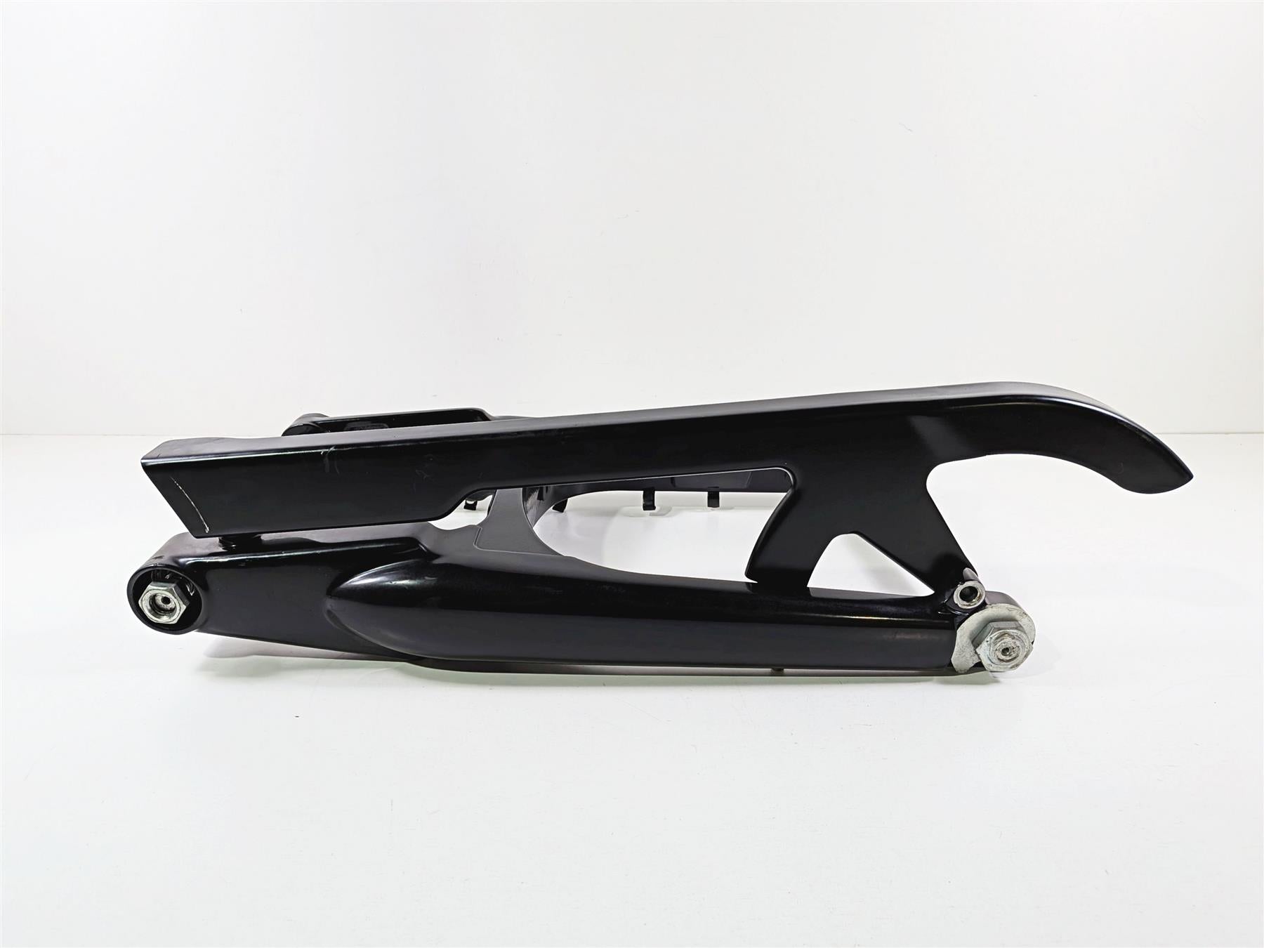 2011 Harley VRSCDX Night Rod Swingarm Swin Arm & Guard 48612-07A {{ shop.shopifyCountryName }} - Mototech271