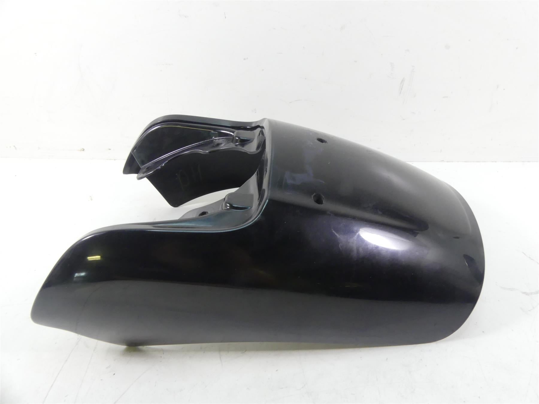 2013 Harley VRSCF Muscle V-Rod Rear Fender Tire Hugger Guard - Read 59260-09DH {{ shop.shopifyCountryName }} - Mototech271