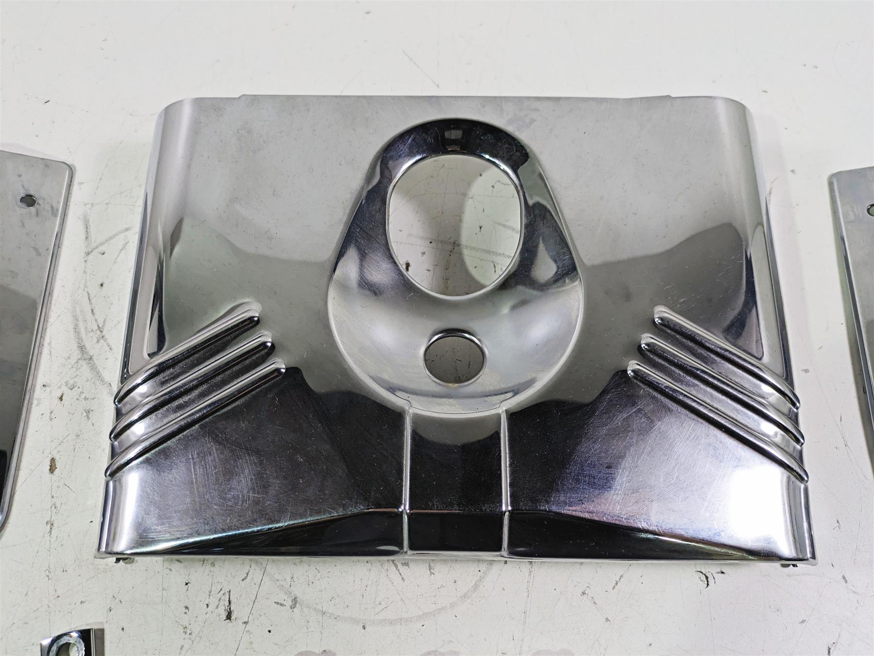 2005 Harley Softail FLSTFSE CVO Fat Boy Headlight Cover Set 67889-91A 67891-99 {{ shop.shopifyCountryName }} - Mototech271
