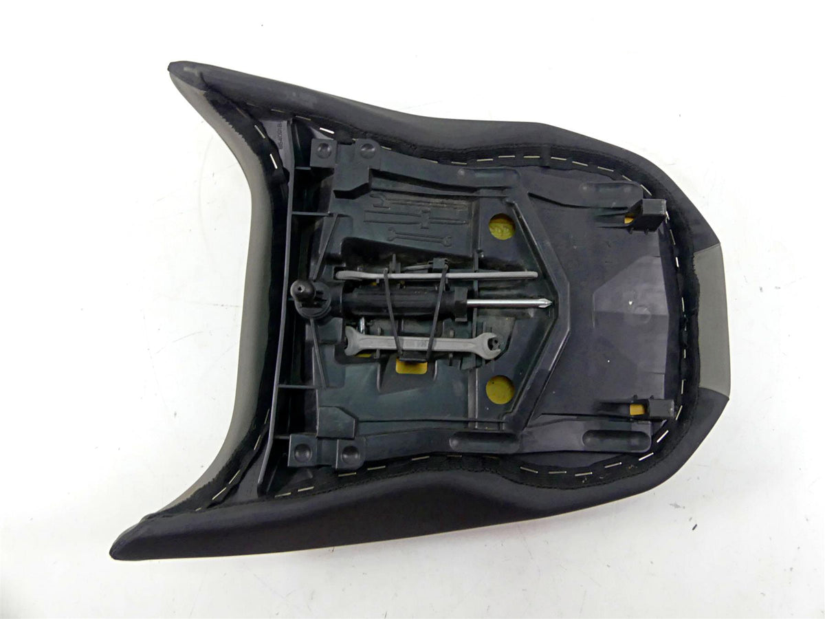 2016 BMW R1200GS Adv K51 Rear Seat Saddle Unheated 8540918 {{ shop.shopifyCountryName }} - Mototech271