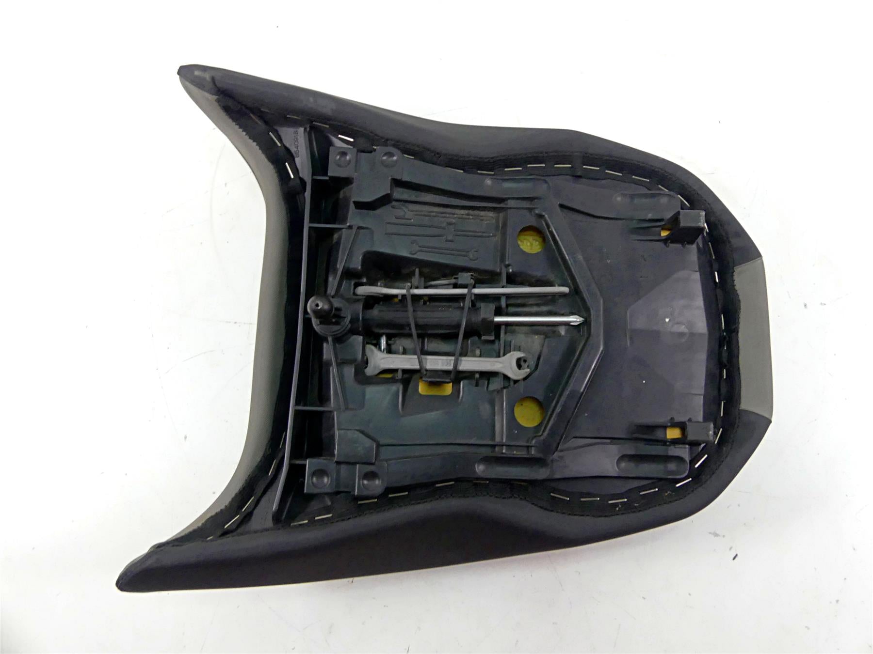 2016 BMW R1200GS Adv K51 Rear Seat Saddle Unheated 8540918 {{ shop.shopifyCountryName }} - Mototech271