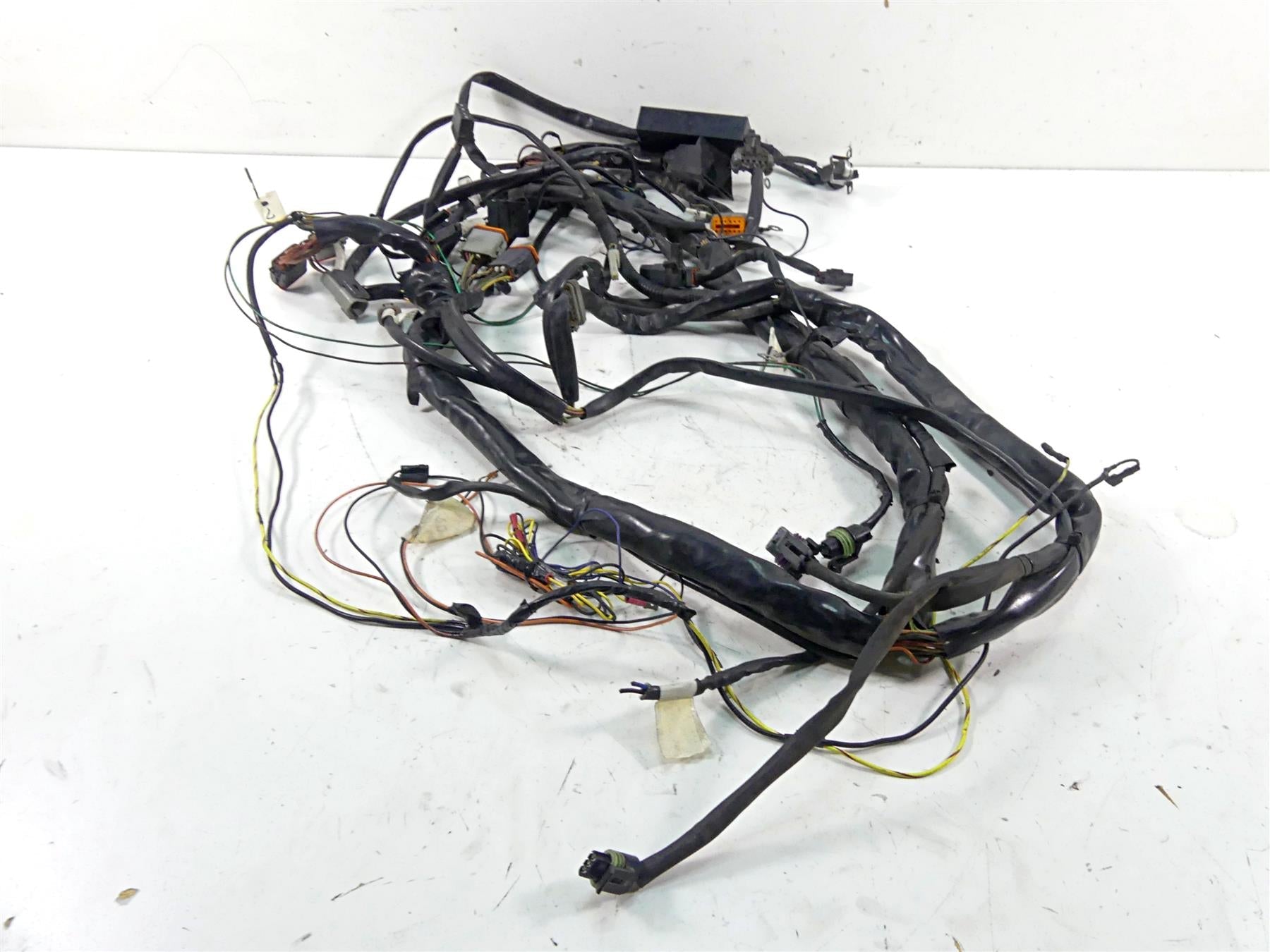 2002 Harley Touring FLHTC Electra Glide Main Wiring Harness -For Parts 70985-02 {{ shop.shopifyCountryName }} - Mototech271
