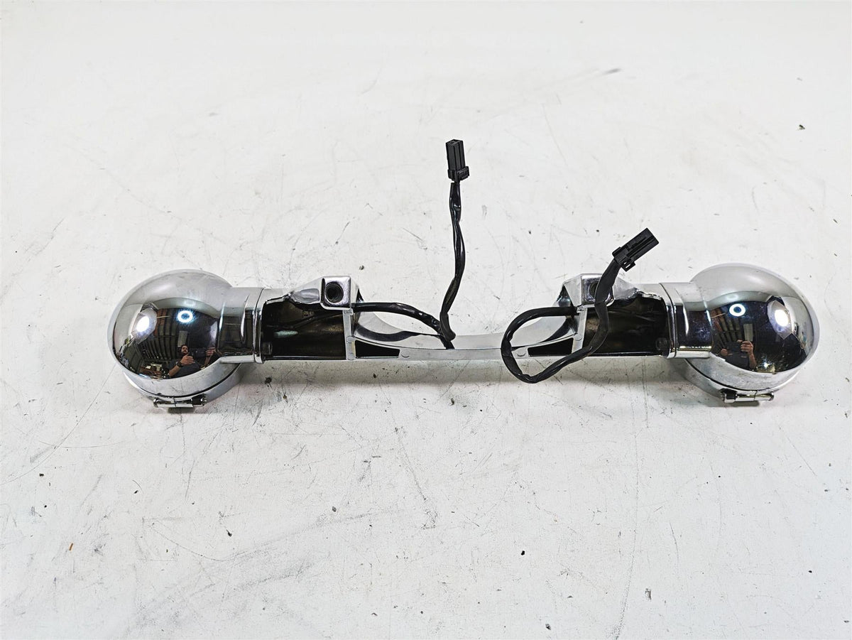2010 Harley Touring FLHTCU Electra Glide Rear Blinker Turn Signal Bar 68510-74C {{ shop.shopifyCountryName }} - Mototech271