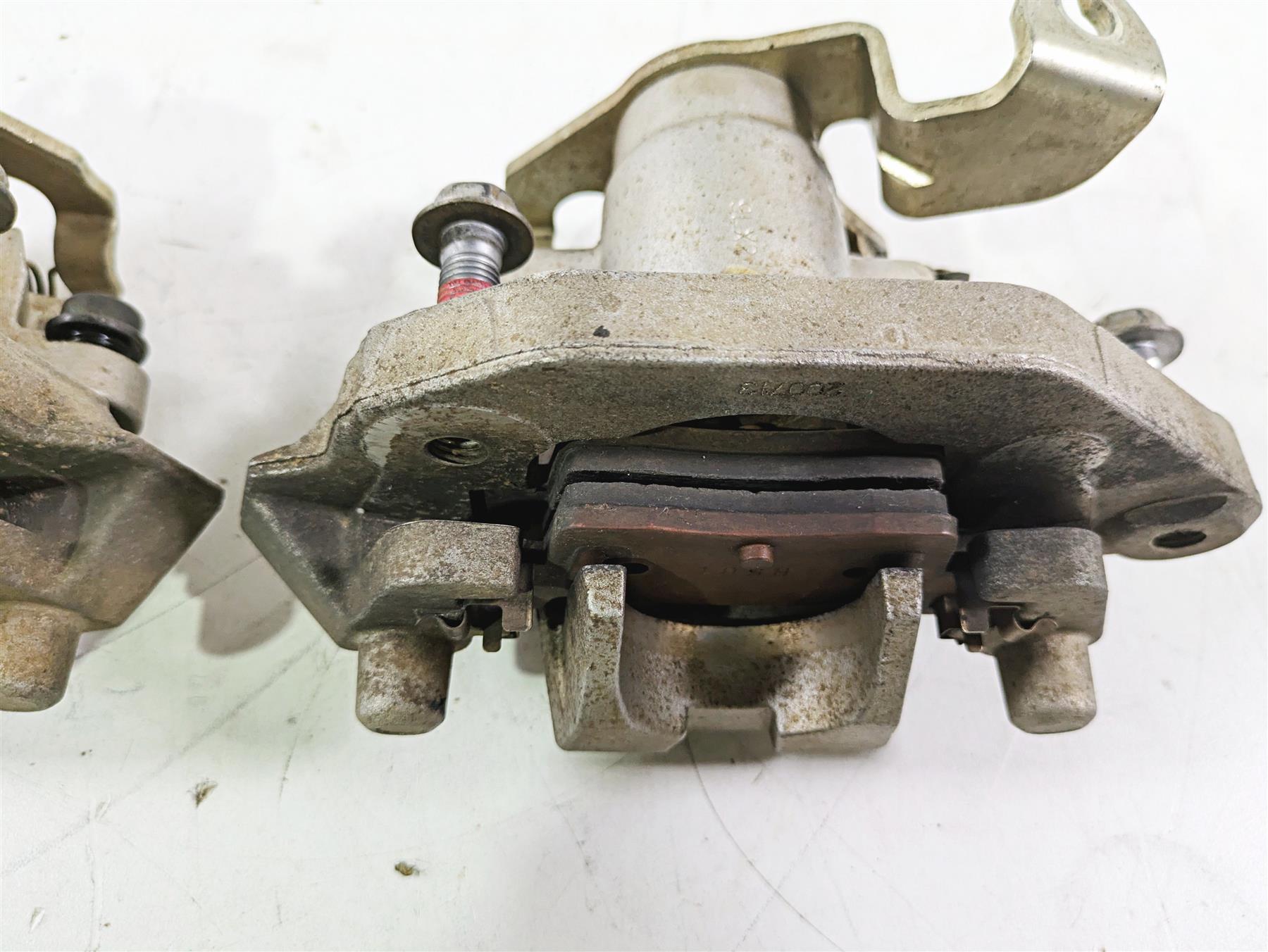 2021 Kawasaki Teryx KRX KRF 1000 Rear Bake Caliper Set 43080-0223 43080-0224 {{ shop.shopifyCountryName }} - Mototech271
