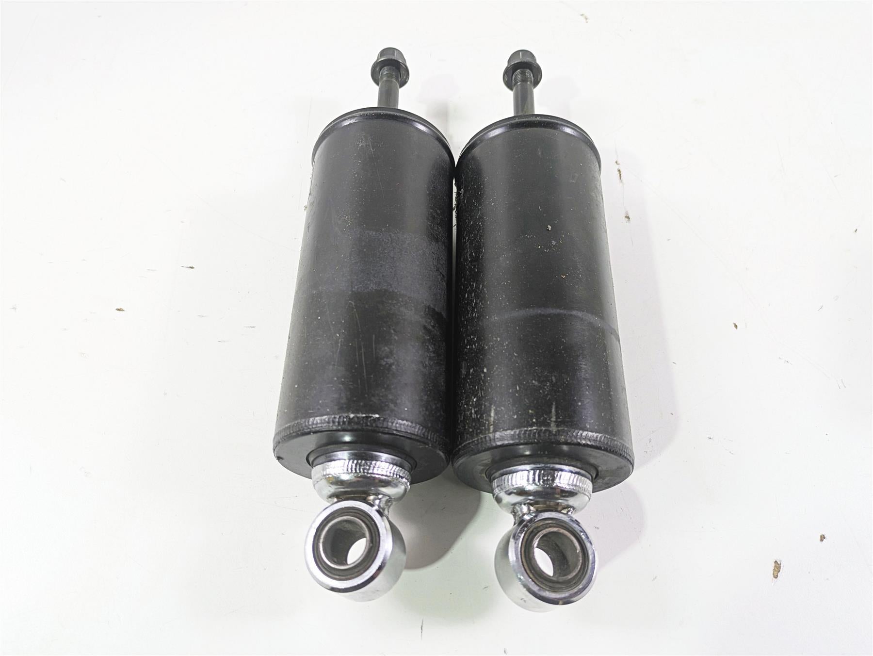 2014 Harley FLS Softail Slim Rear Damper Shock Set Showa 54549-04 {{ shop.shopifyCountryName }} - Mototech271