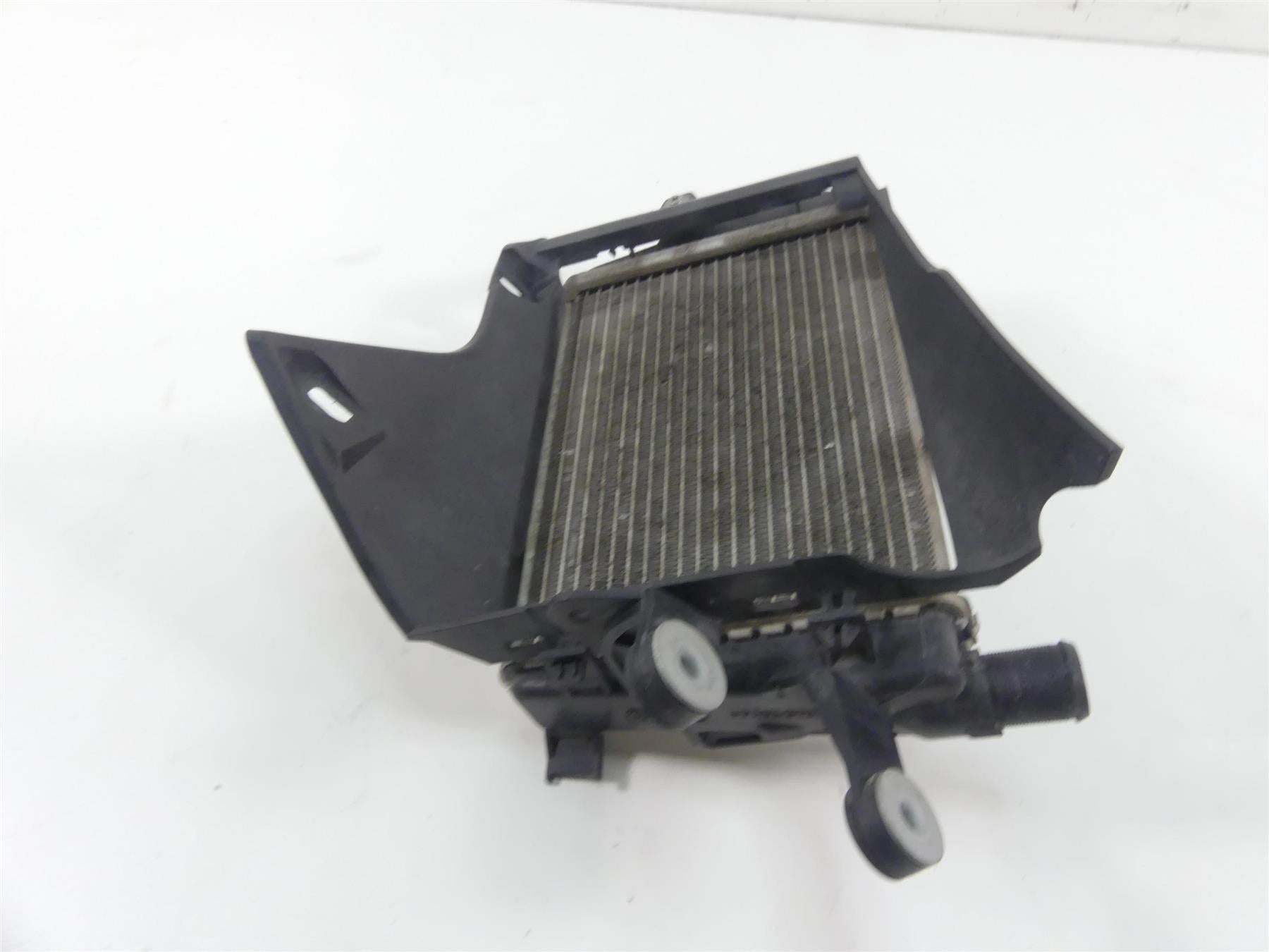 2019 BMW R1250GS K50 Left Side Radiator + Cover Set 17118546408 {{ shop.shopifyCountryName }} - Mototech271