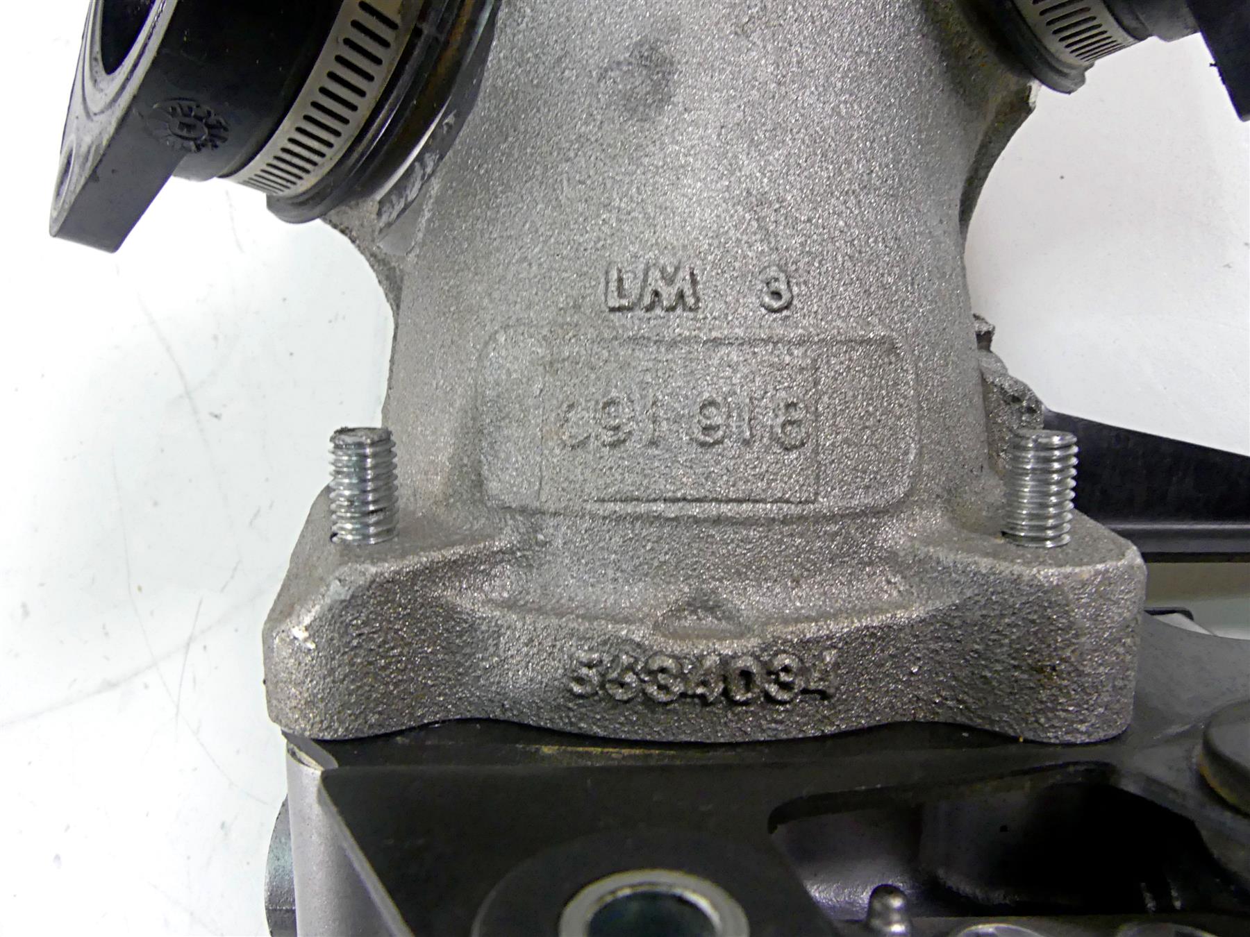2019 Indian Chieftain Classic Bosch Throttle Body & Intake Manifold 1204685 {{ shop.shopifyCountryName }} - Mototech271