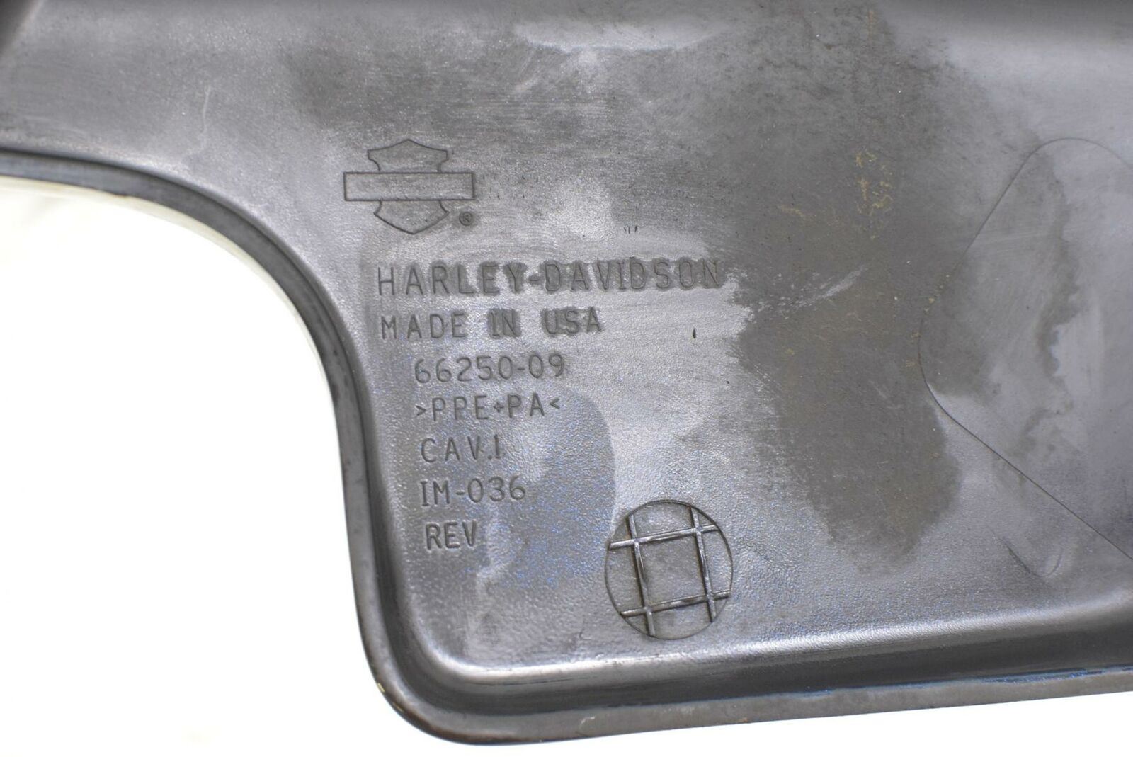 2013 Harley Touring FLHTCU Electra Glide Side Cover Set 66048-09A 66250-09 {{ shop.shopifyCountryName }} - Mototech271