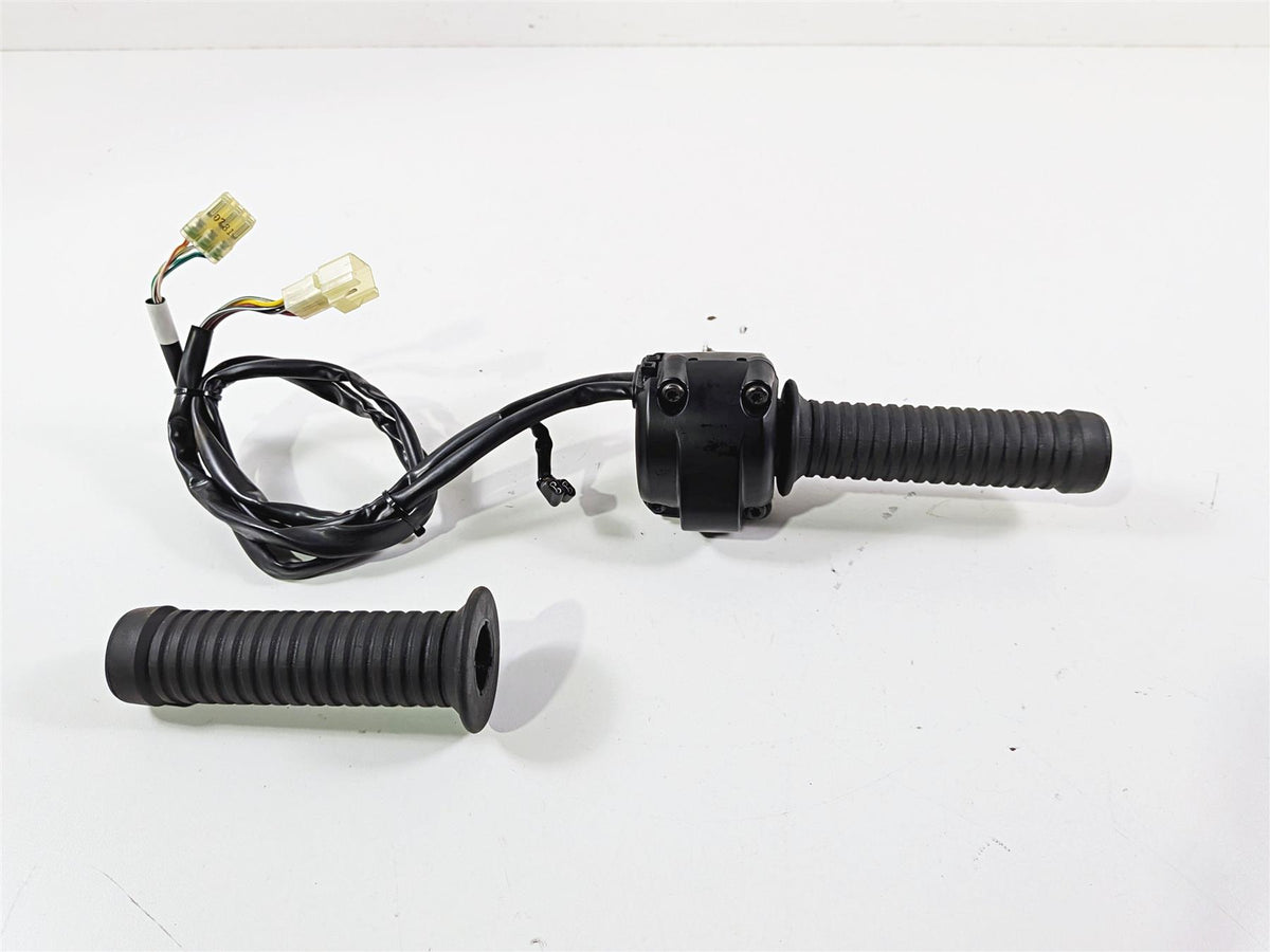 2021 Indian Scout 1200 Right Hand Control Switch Start Kill 395miles 4014450 {{ shop.shopifyCountryName }} - Mototech271