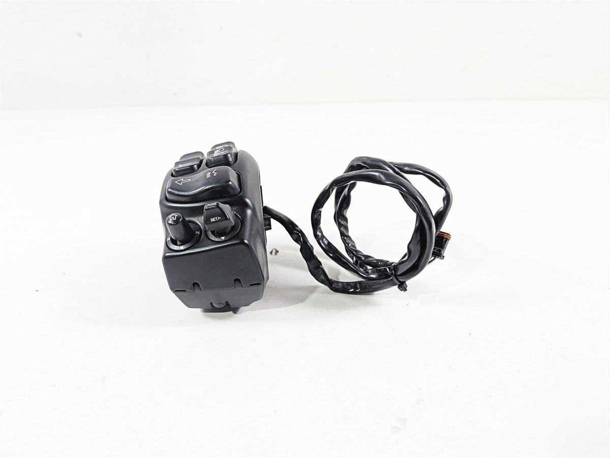 2020 Harley Touring FLTRK Road Glide Left Hand Control Switch - No Tc 71500128B {{ shop.shopifyCountryName }} - Mototech271