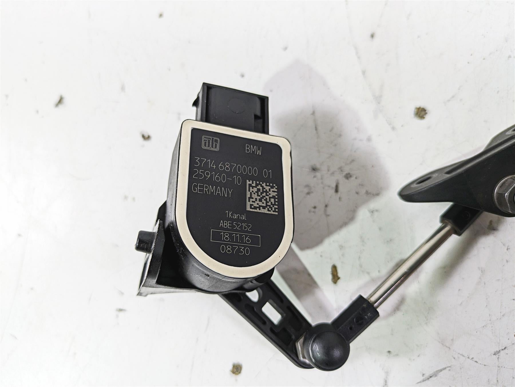 2017 BMW S1000R K47 Headlight & Suspension Level Sensor Set 37146870000 {{ shop.shopifyCountryName }} - Mototech271