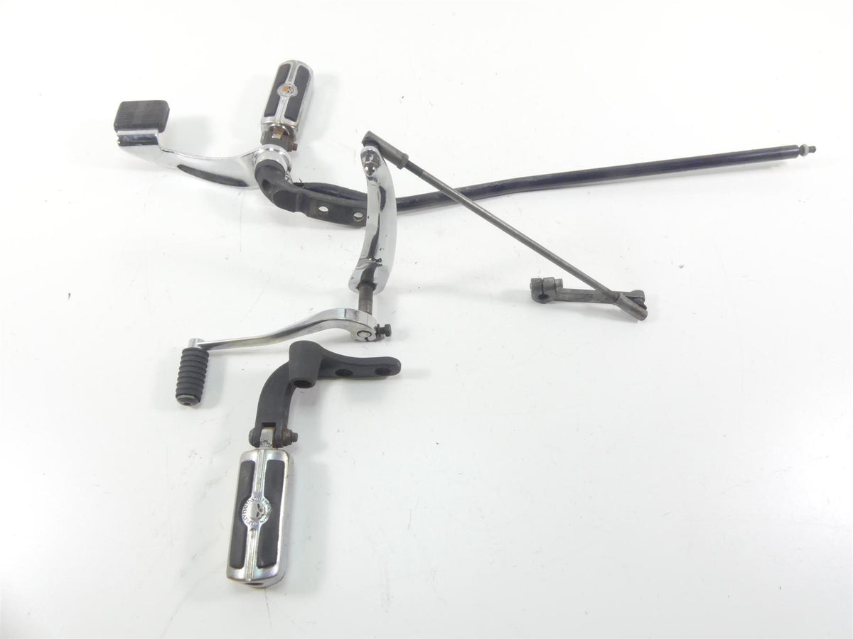 2011 Harley FXDWG Dyna Wide Glide Front Footpeg Shift Brake Ped Set Fw 33693-03 {{ shop.shopifyCountryName }} - Mototech271