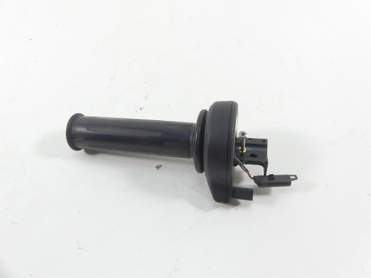 2014 BMW R1200GS K50 Right Heated Grip + Throttle E-Throttle Sensor 61318522472 {{ shop.shopifyCountryName }} - Mototech271