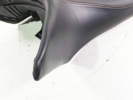 2019 Triumph Speed Triple RS 1050 Front Seat Saddle Comfort READ T2307334 {{ shop.shopifyCountryName }} - Mototech271
