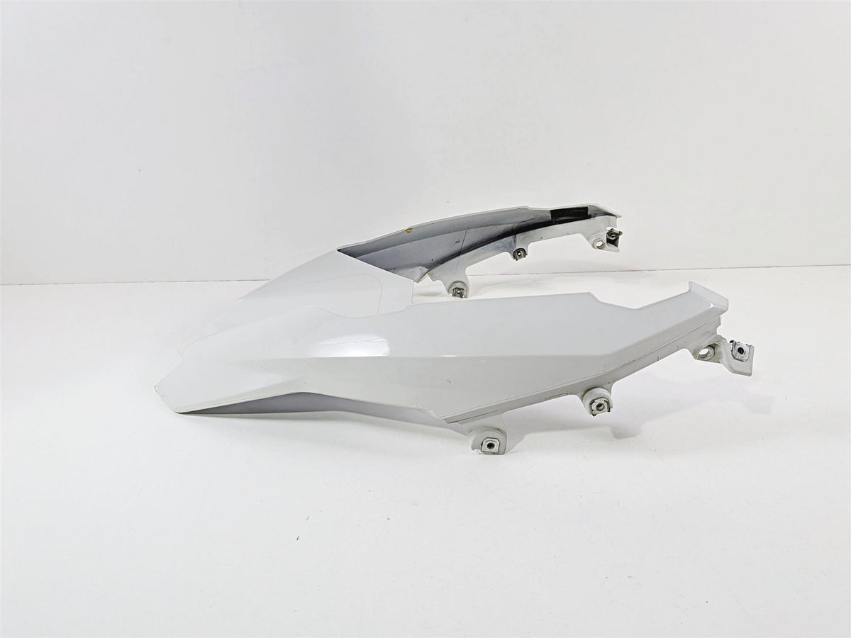 2015 BMW R1200GS K50 White Front Upper Fender Cover Fairing 46618532214 {{ shop.shopifyCountryName }} - Mototech271