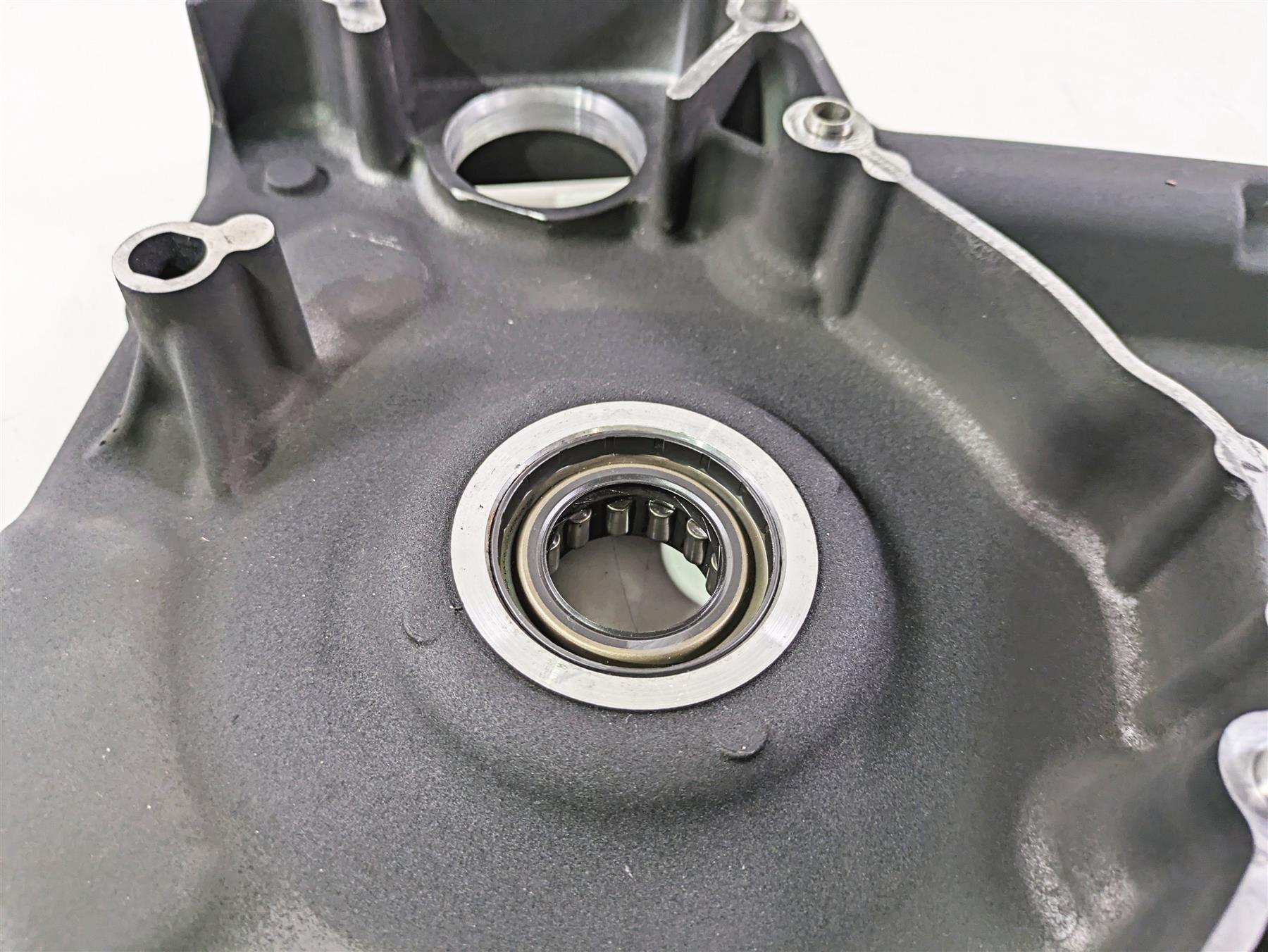 2008 Harley FLSTSB Cross Bones Inner Primary Clutch Cover 60681-06B {{ shop.shopifyCountryName }} - Mototech271
