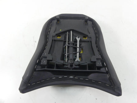 2017 BMW R1200GS GSW K50 Rear Passenger Unheated Seat Saddle 52538532739 {{ shop.shopifyCountryName }} - Mototech271