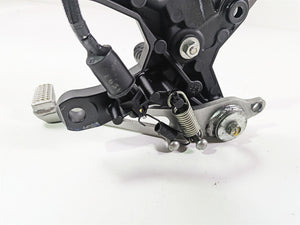 2020 Kawasaki Z900 ZR900 Right Footpeg & Brake Pedal Set - Read 35063-1442-18R