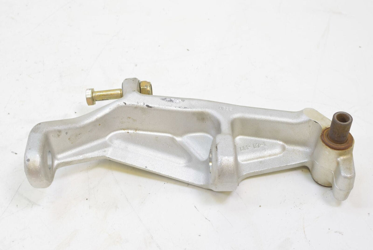 2009 Ski-Doo Summit Everest 800R PTEK Right Ski Skis Mount Hub {{ shop.shopifyCountryName }} - Mototech271