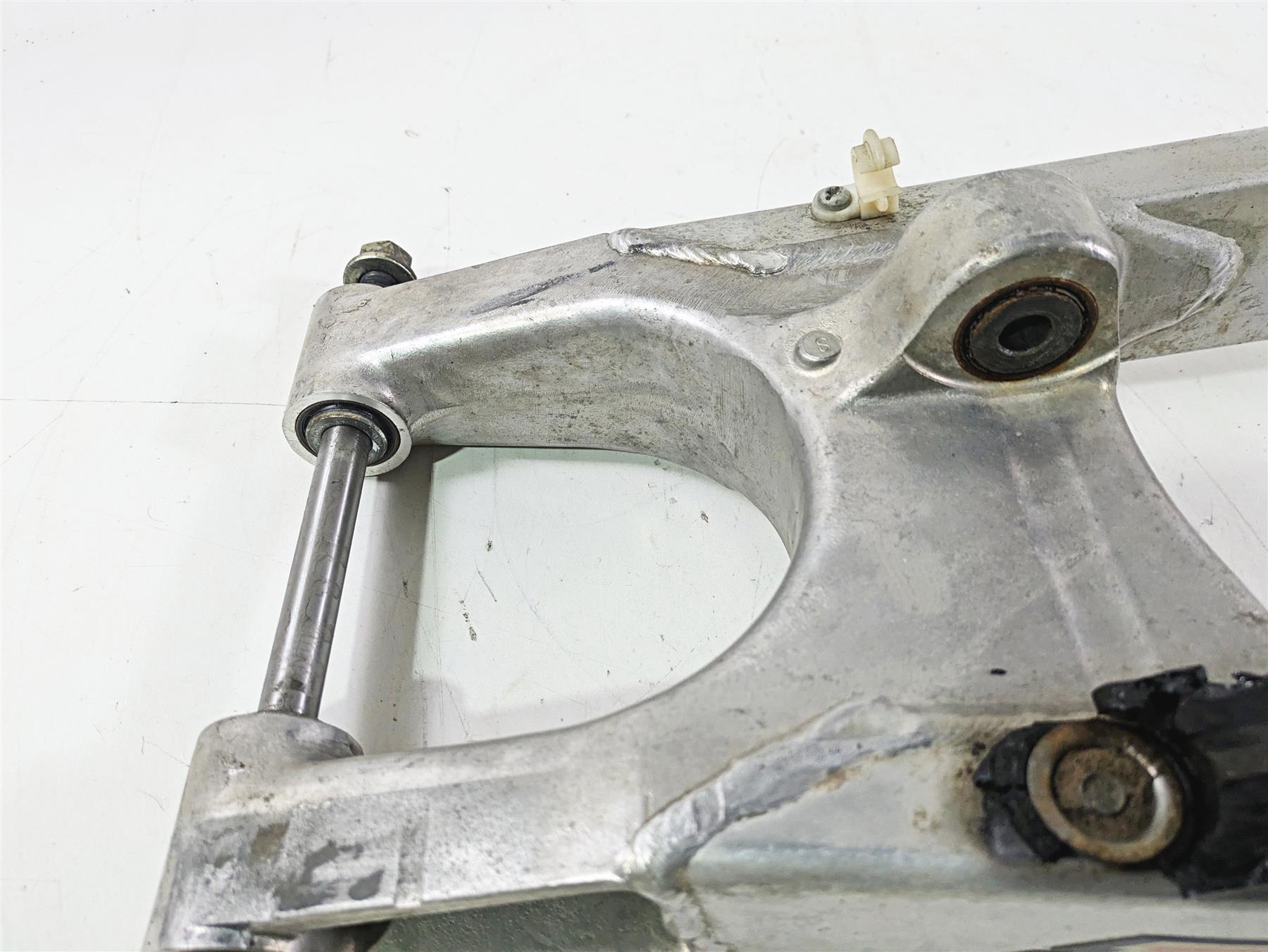 1998 KTM 380 SX MX Straight Swingarm Swing Arm & Rear Axle 50304030044 {{ shop.shopifyCountryName }} - Mototech271