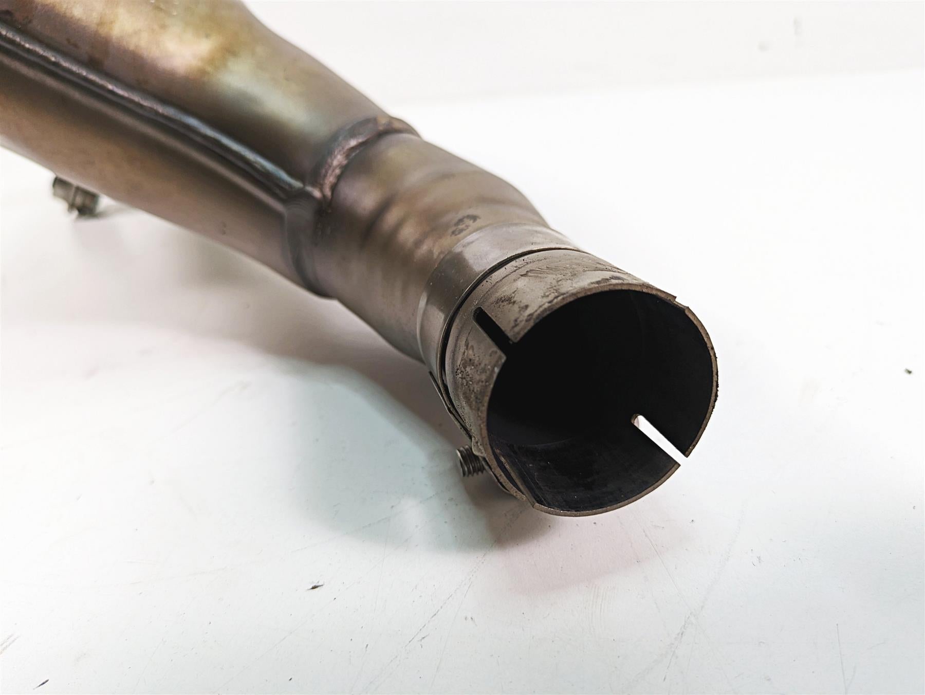 2020 Moto Guzzi V85 TT Adventure Oem Exhaust Pipe Center Chamber 2B0053175 {{ shop.shopifyCountryName }} - Mototech271