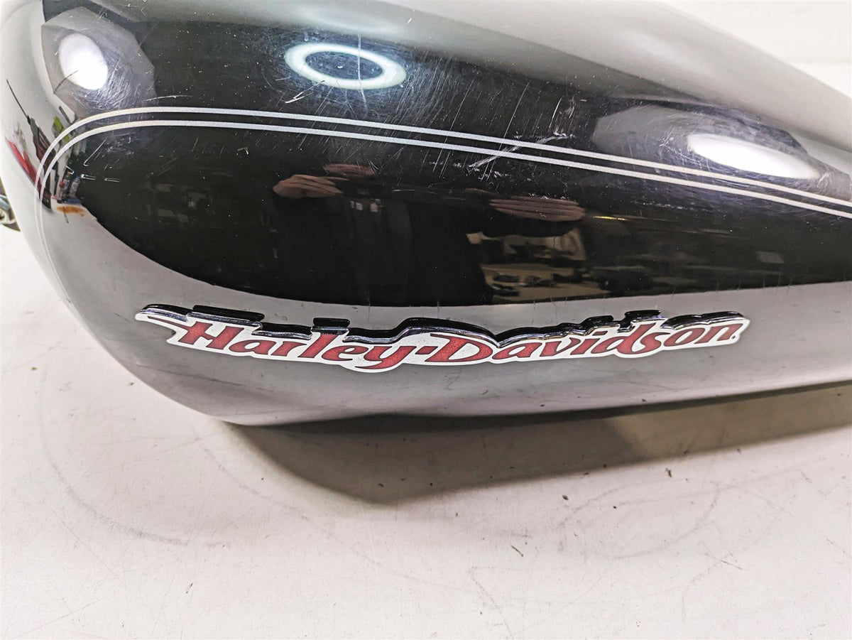 2007 Harley Sportster XL1200 C Fuel Gas Petrol Tank - No Dent - Read 62213-07 {{ shop.shopifyCountryName }} - Mototech271