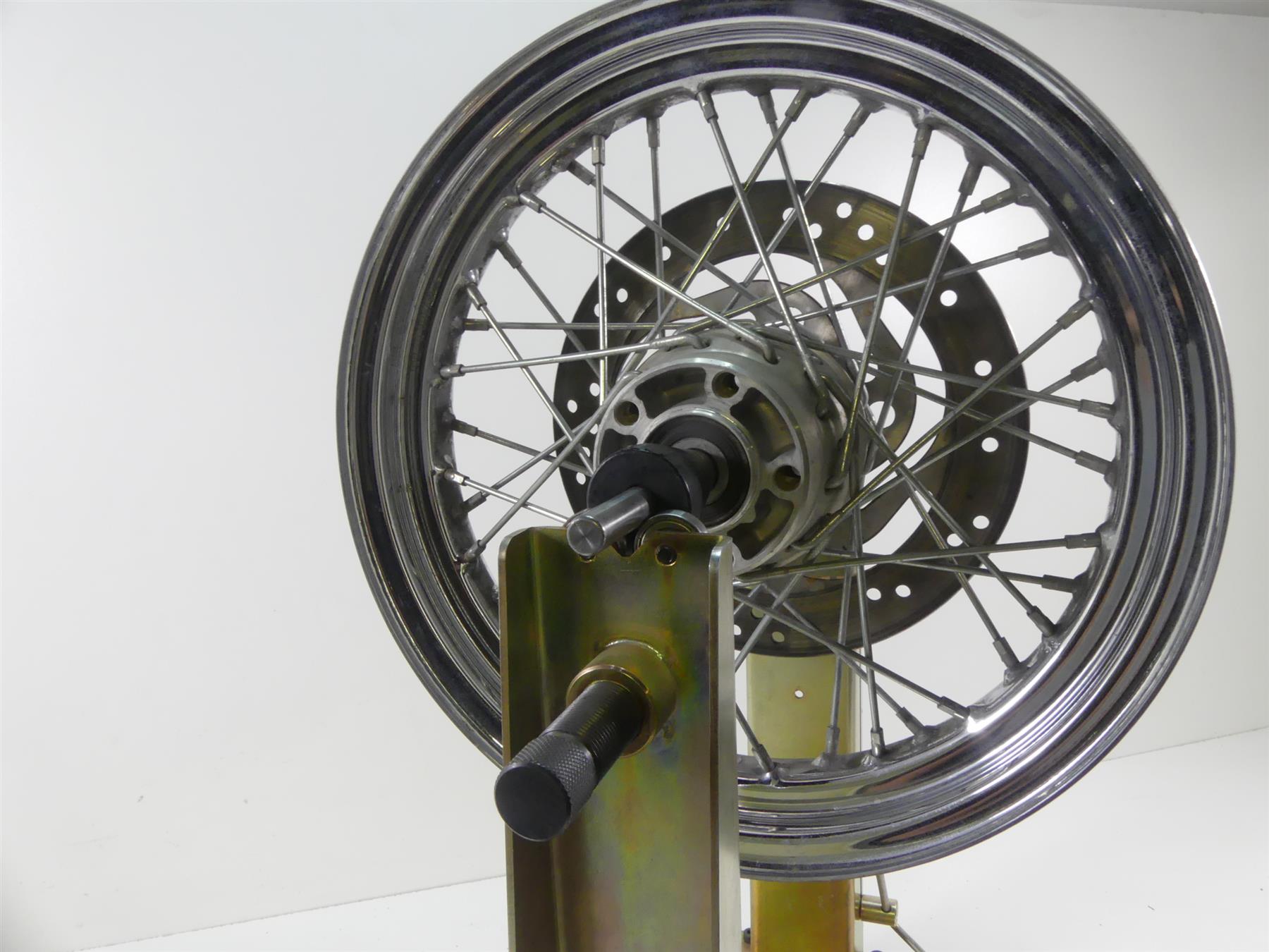 2005 Harley FXDWGI Dyna Wide Glide Rear Spoke Wheel Rim 16x3 - Read 40975-05A {{ shop.shopifyCountryName }} - Mototech271