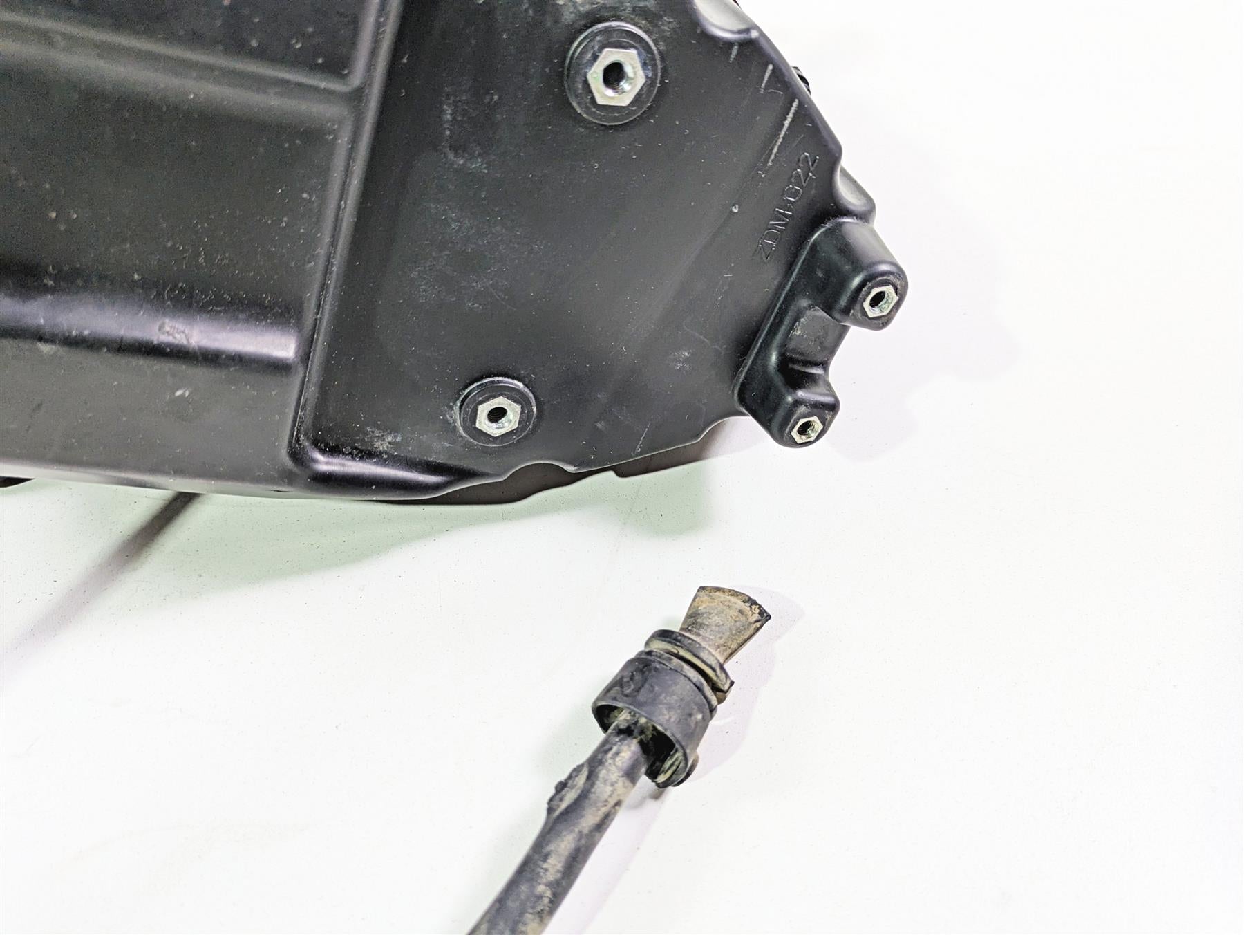 2018 Ducati Scrambler Desert Sled 800 Air Box Cleaner Breather Filter 44213103A {{ shop.shopifyCountryName }} - Mototech271