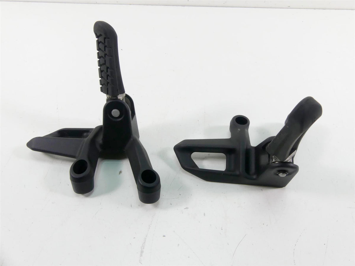 2015 KTM 1290 Adventure Rear Passenger Foot Peg Set 60303048000 60303049000 {{ shop.shopifyCountryName }} - Mototech271