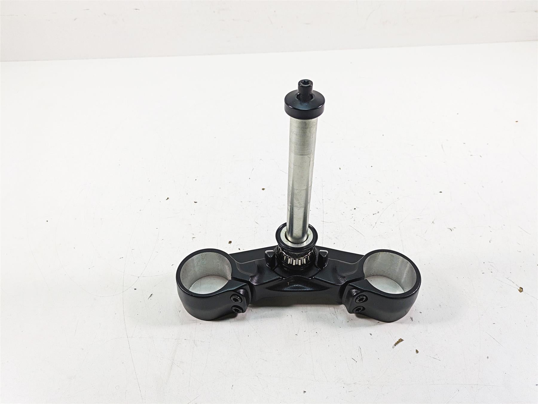2022 Harley RA1250 S Pan America Lower Triple Tree Steering Clamp 45900241 {{ shop.shopifyCountryName }} - Mototech271