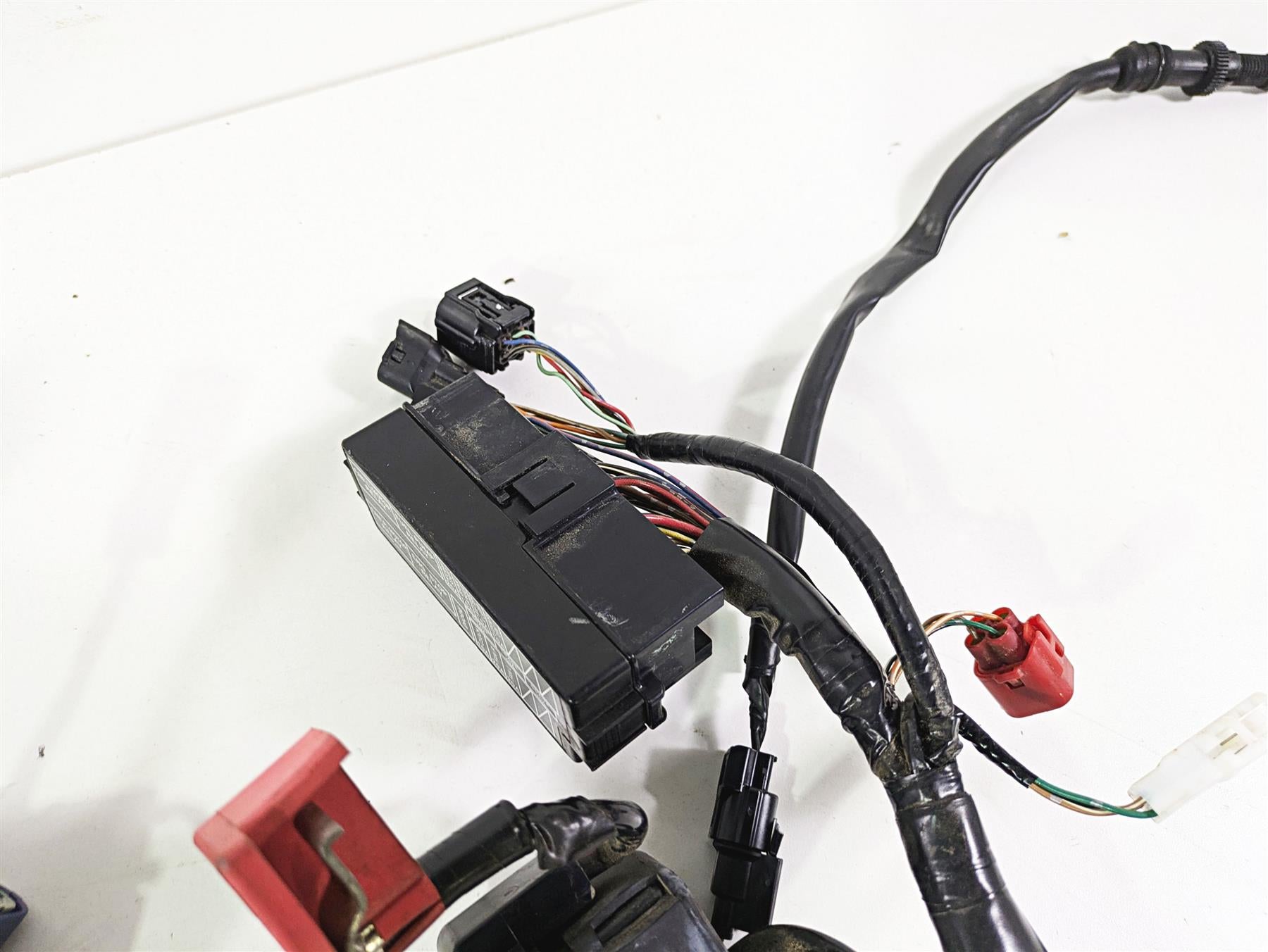 2008 Honda CBR1000RR SC59 Main Wiring Harness Loom - No Cut 32100-MFL-670 {{ shop.shopifyCountryName }} - Mototech271