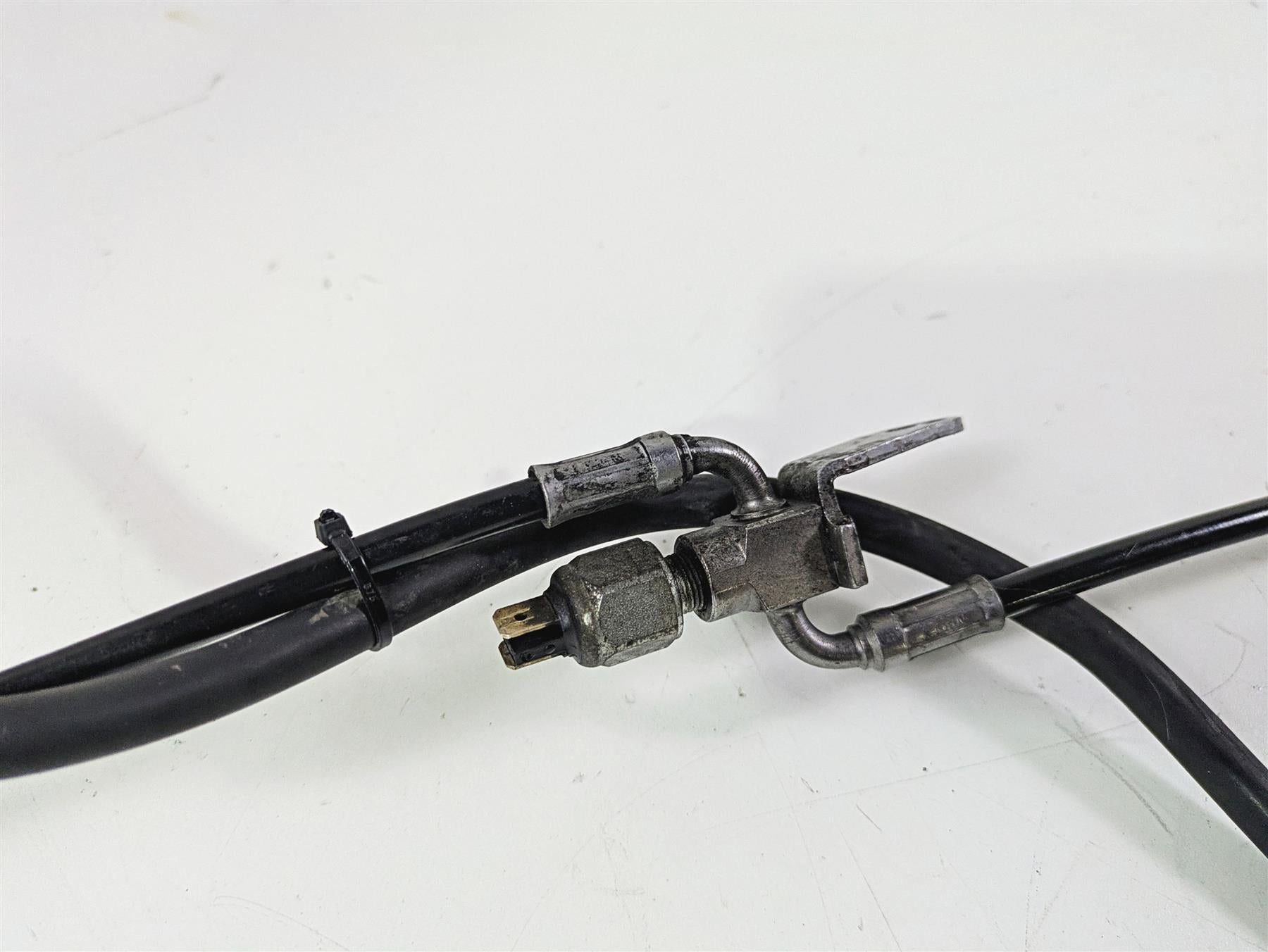 2014 Harley FLS Softail Slim Abs Rear Brake Line Set 43373-11A {{ shop.shopifyCountryName }} - Mototech271