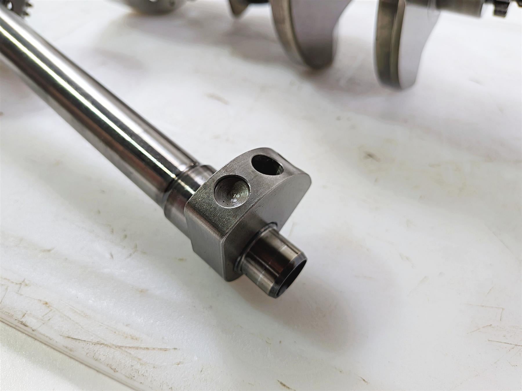2016 Aprilia RSV 1100 Tuono V4 Factory Crankshaft Crank & Balancer Shaft 2A000299 {{ shop.shopifyCountryName }} - Mototech271
