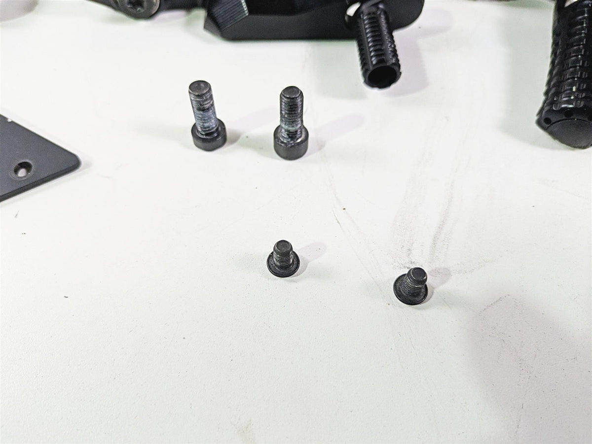 2022 Ducati Streetfighter V2 Gilles Tooling Adjustable Rearset Parts MUE2-D03-B {{ shop.shopifyCountryName }} - Mototech271