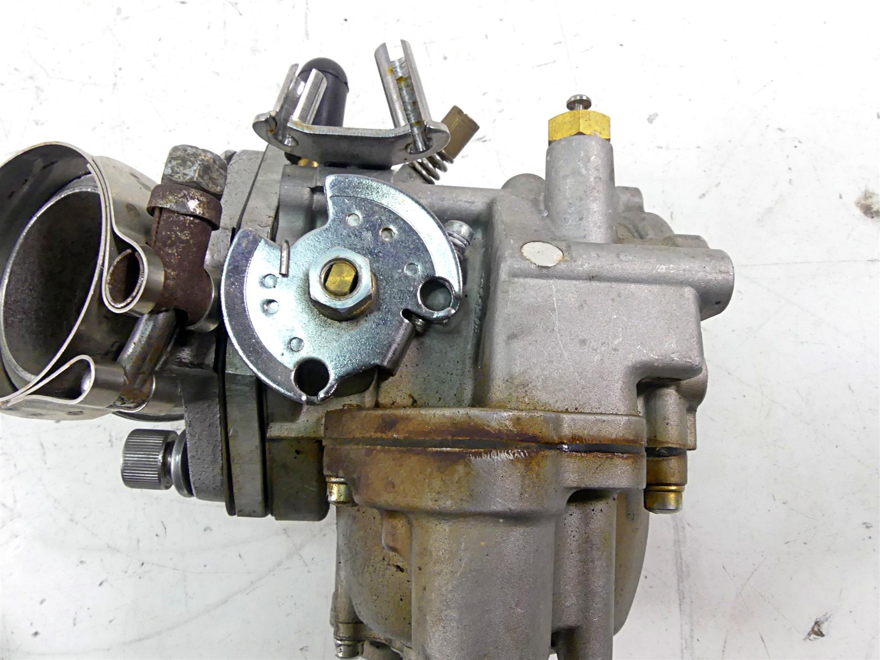 1979 Harley Sportster XLS1000 Roadster Aftermarket Carburetor & Intake 27021-78 {{ shop.shopifyCountryName }} - Mototech271